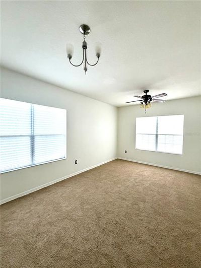 Image No.11-3 Bed House for sale