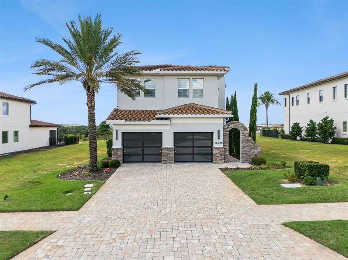 Image No.3-4 Bed House for sale
