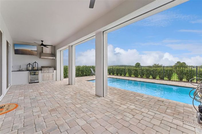 Image No.41-4 Bed House for sale