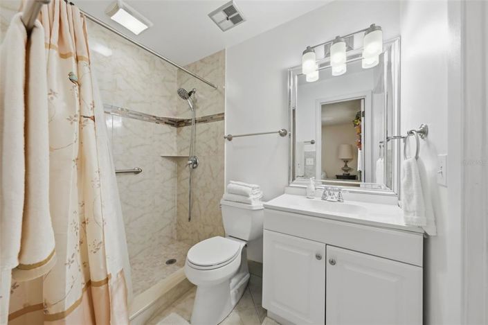 Image No.12-3 Bed House for sale