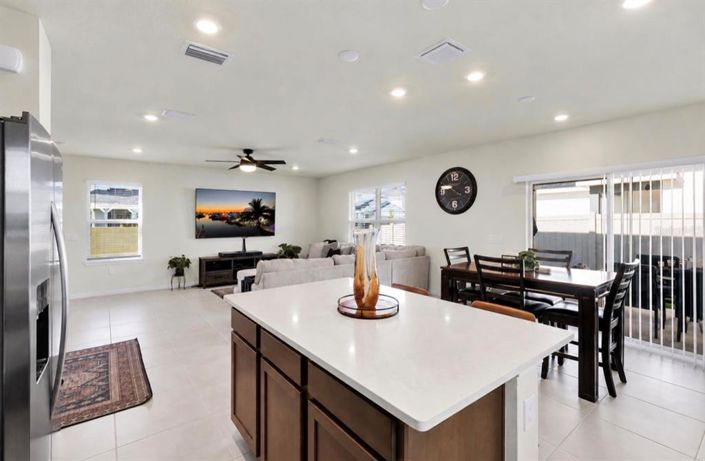 Image No.4-4 Bed House for sale