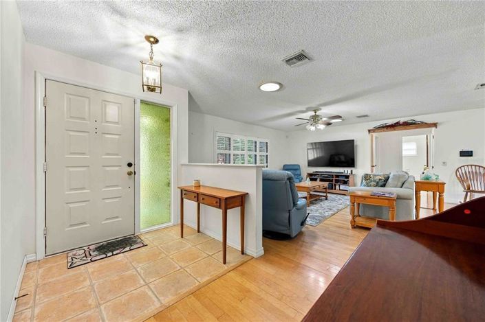 Image No.4-3 Bed House for sale