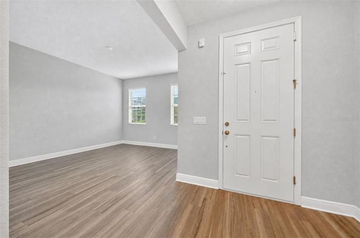 Image No.5-5 Bed House for sale
