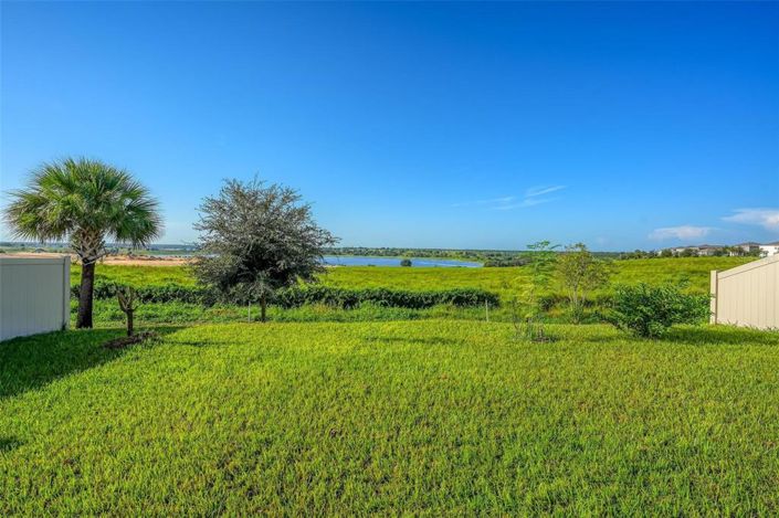 Image No.57-5 Bed House for sale