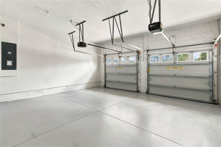 Image No.42-4 Bed House for sale