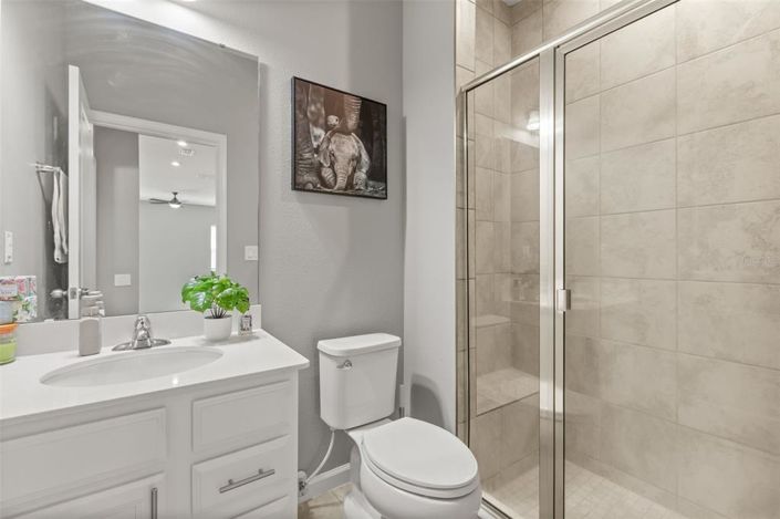 Image No.18-4 Bed House for sale