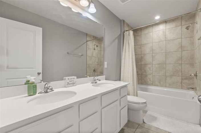 Image No.25-4 Bed House for sale