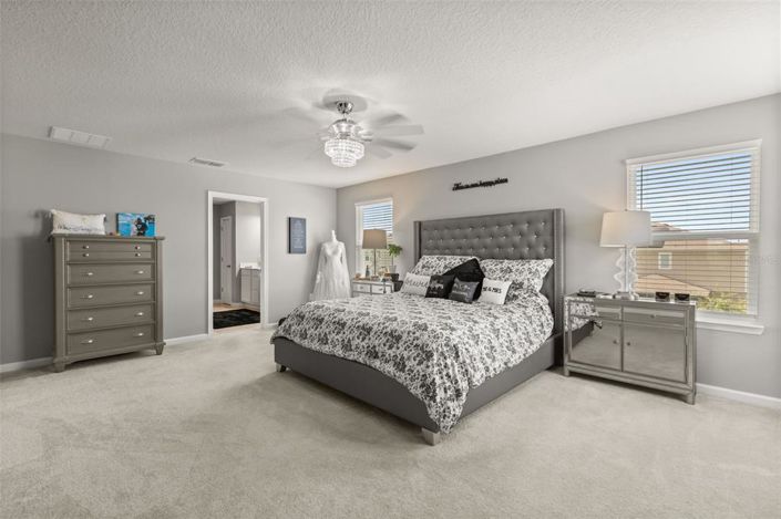 Image No.29-4 Bed House for sale