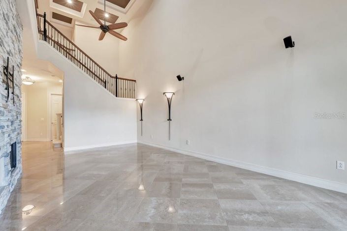 Image No.8-4 Bed Apartment for sale