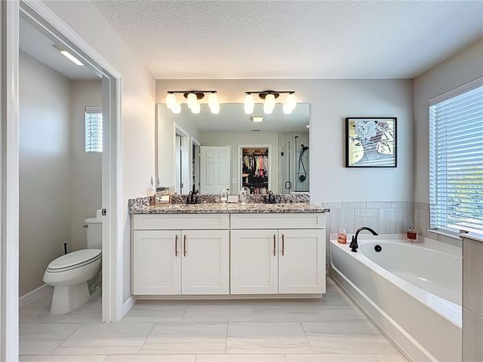 Image No.49-3 Bed House for sale