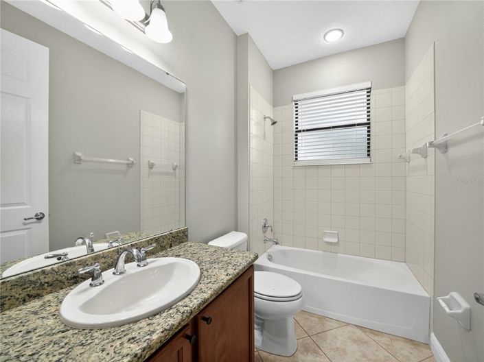 Image No.10-2 Bed House for sale
