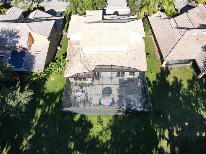 Image No.31-6 Bed House for sale