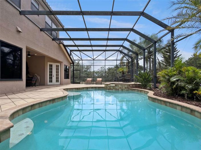 Image No.26-6 Bed House for sale