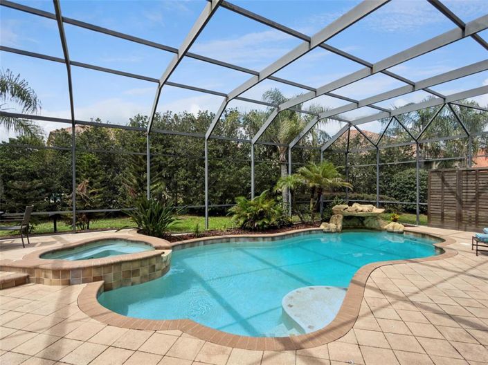 Image No.29-6 Bed House for sale