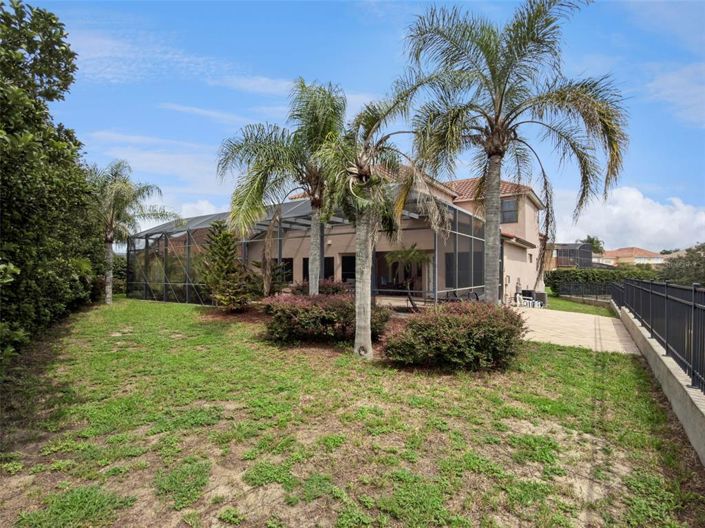 Image No.32-6 Bed House for sale
