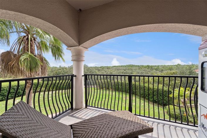 Image No.59-6 Bed House for sale