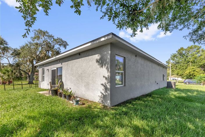 Image No.21-3 Bed House for sale