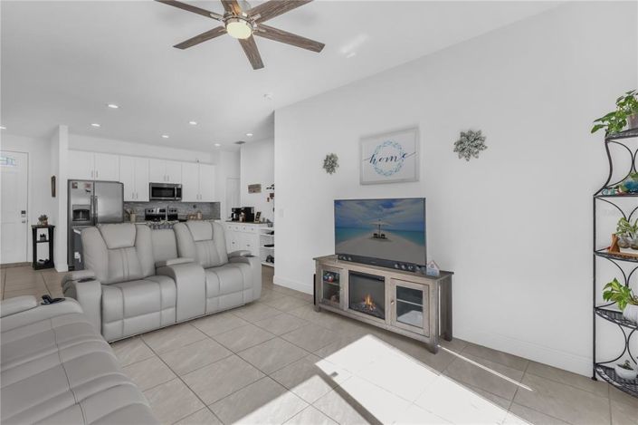 Image No.5-3 Bed House for sale
