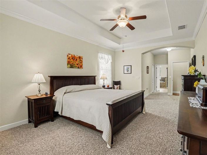 Image No.18-4 Bed House for sale
