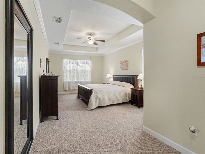 Image No.19-4 Bed House for sale