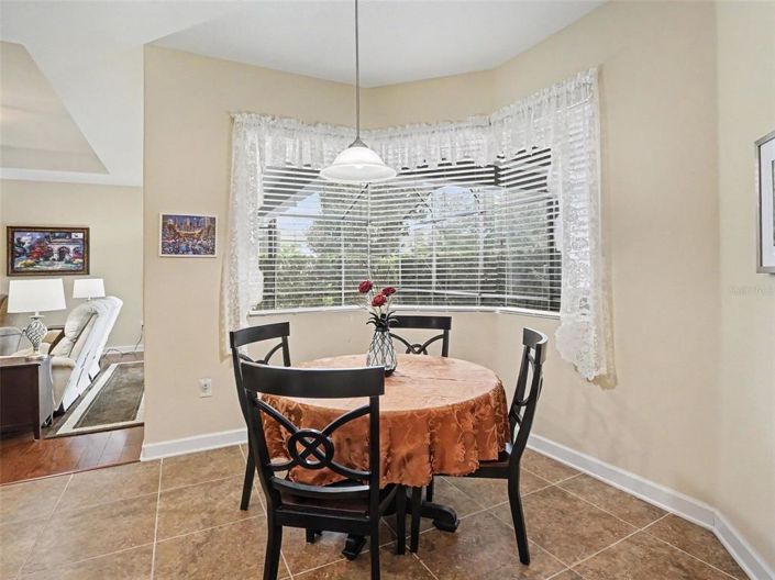 Image No.27-4 Bed House for sale