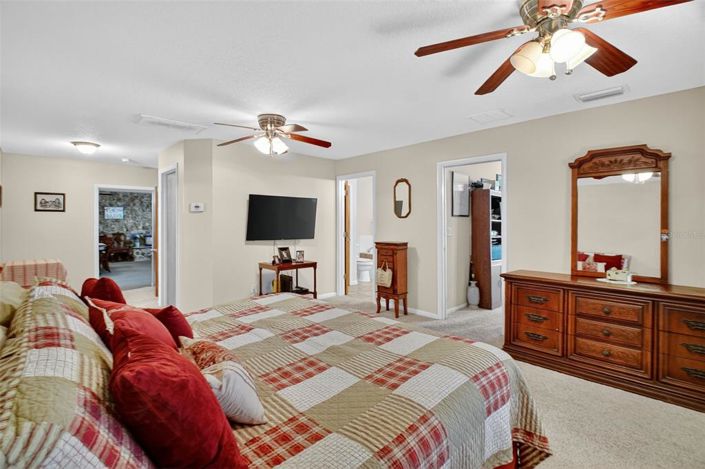 Image No.24-4 Bed House for sale