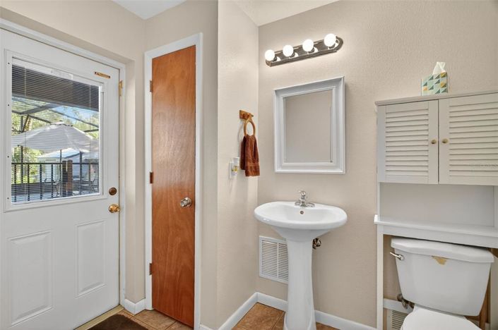 Image No.37-4 Bed House for sale
