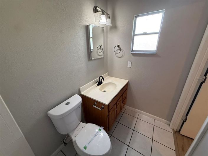 Image No.19-3 Bed House for sale
