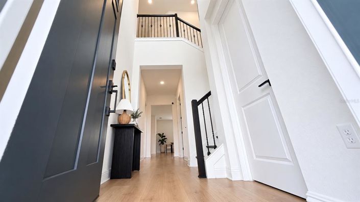 Image No.2-4 Bed House for sale