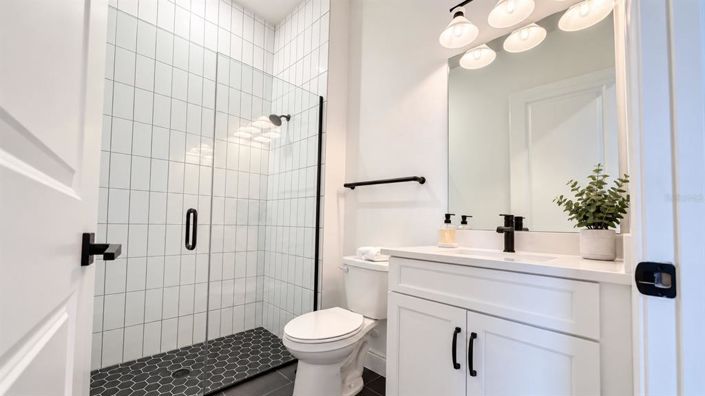 Image No.7-4 Bed House for sale