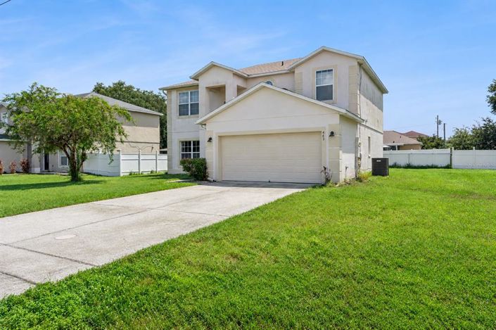 Image No.2-4 Bed House for sale