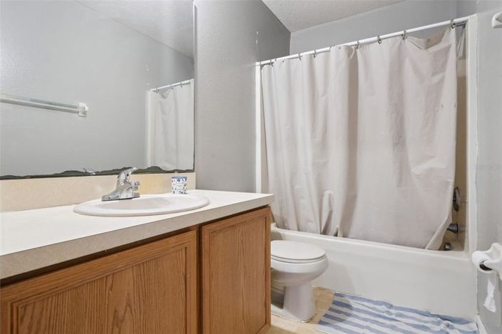 Image No.21-4 Bed House for sale