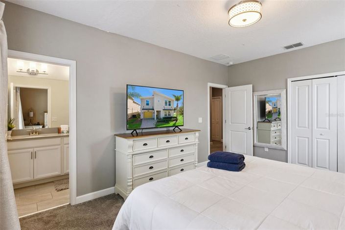 Image No.22-6 Bed House for sale