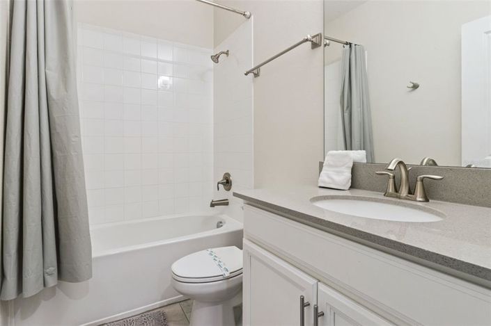 Image No.32-6 Bed House for sale