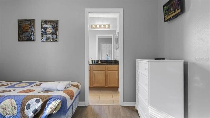 Image No.14-7 Bed House for sale