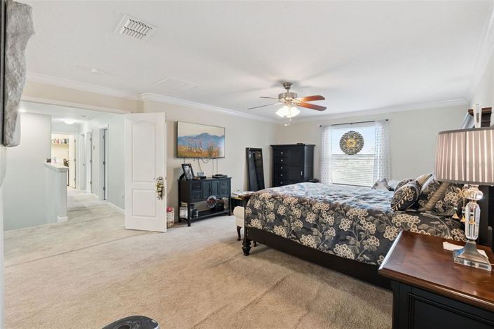 Image No.37-5 Bed House for sale