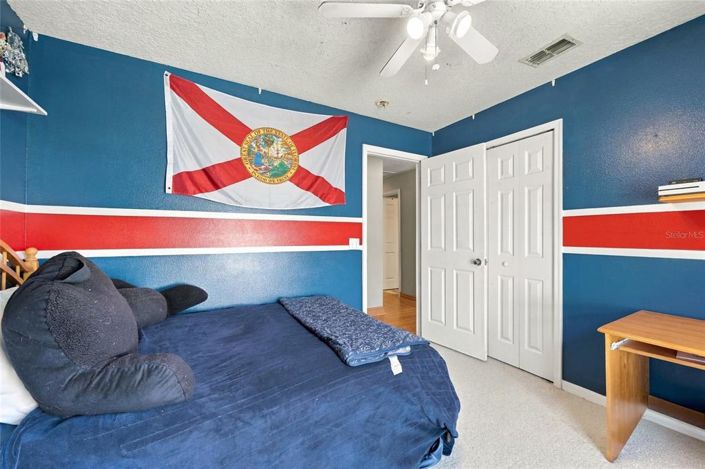 Image No.25-4 Bed House for sale