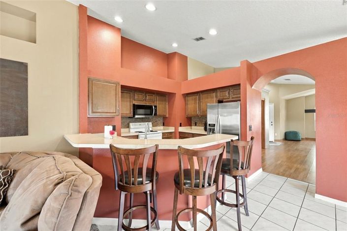 Image No.8-4 Bed House for sale