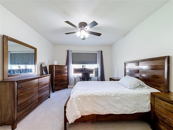 Image No.17-4 Bed House for sale