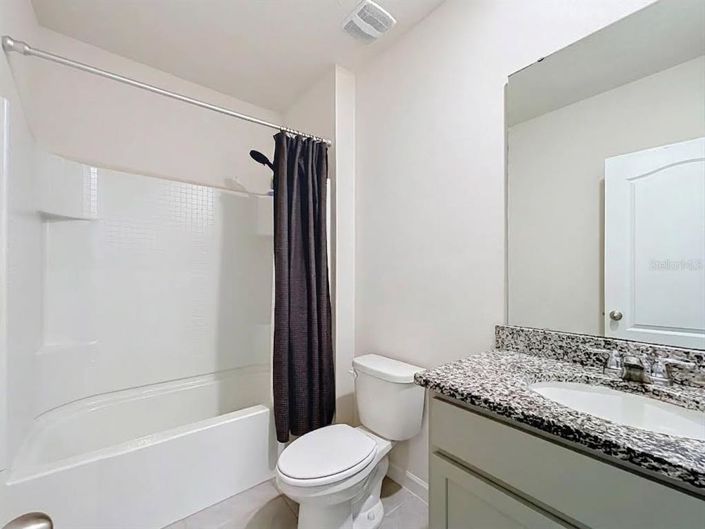 Image No.30-4 Bed House for sale
