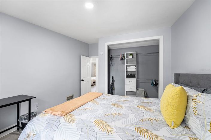 Image No.23-3 Bed House for sale
