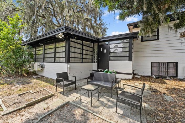Image No.30-3 Bed House for sale