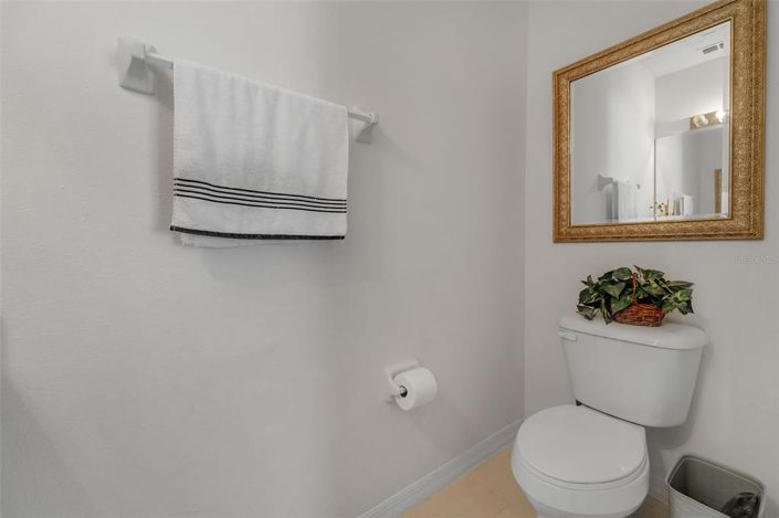 Image No.27-5 Bed House for sale
