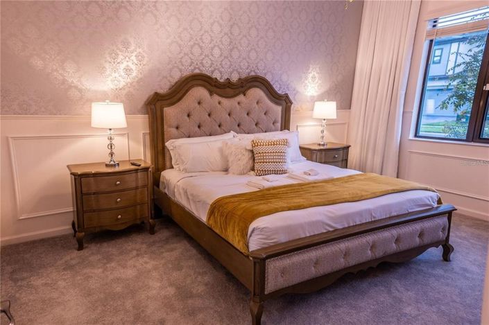 Image No.21-10 Bed House for sale