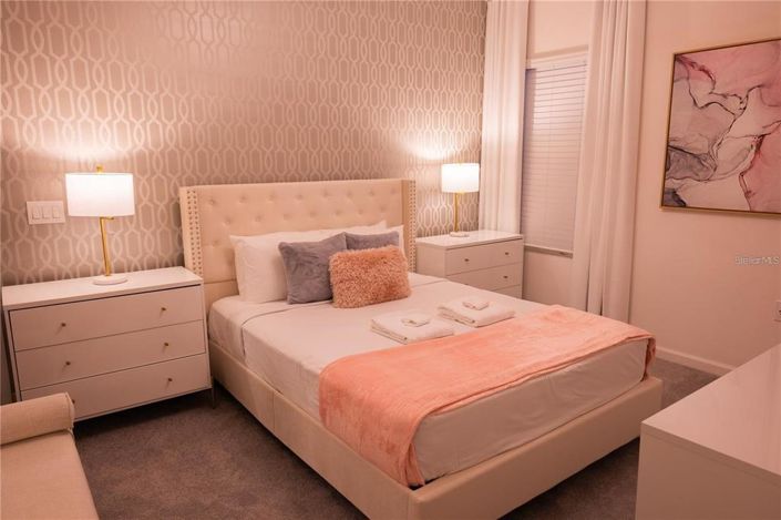 Image No.22-10 Bed House for sale