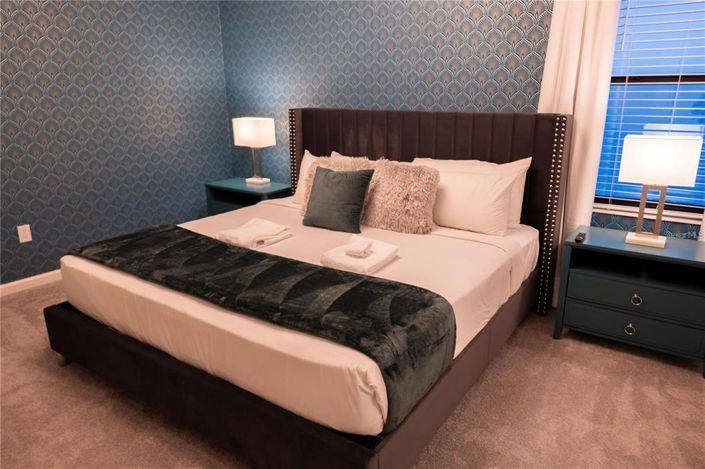 Image No.23-10 Bed House for sale