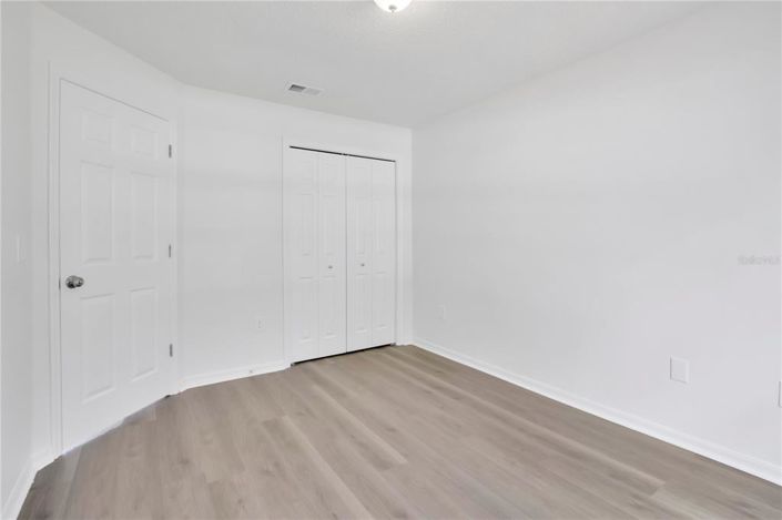 Image No.19-3 Bed House for sale