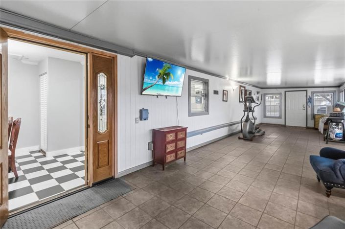 Image No.14-3 Bed House for sale
