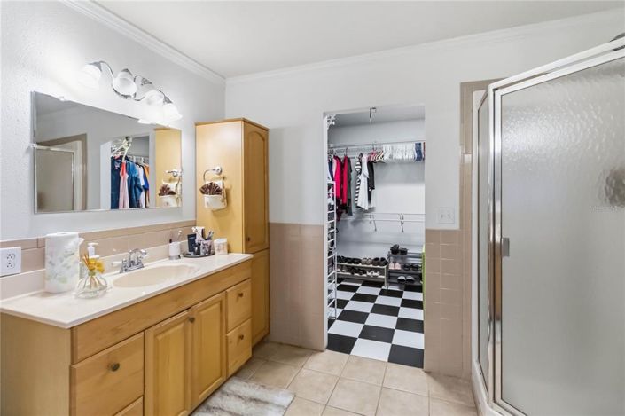Image No.21-3 Bed House for sale