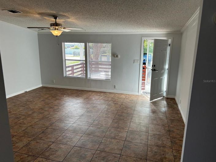 Image No.36-3 Bed House for sale